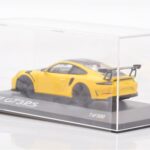 Porsche 911 991.2 GT3 RS Gul Minichamps 1:43 - image 3 of 4