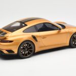 Porsche 911 991.2 Turbo S Exclusive Guld GT Spirit 1:18 GT444 - image 2 of 6