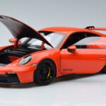 Porsche 911 992 GT3 Orange Norev 1:18 187300 Metal - image 2 of 7