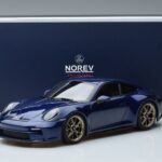Porsche 911 992 GT3 Touring Package Blå Metallic Norev 1:18 187302 Metal - image 7 of 7