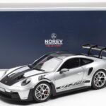 Porsche 911 992 GT3 Weissach Pack GT Sølv Metallic Norev 1:18 - image 8 of 8