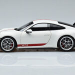 Porsche 911 992 GT3 Hvid Norev 1:18 - image 4 of 7