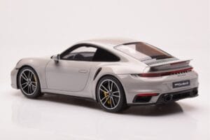 Porsche 911 992 Turbo S Crayon Grå GT Spirit 1:18 GT431 Resin — billede 5 af 6
