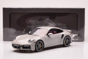 Porsche 911 992 Turbo S Crayon Grå GT Spirit 1:18 GT431 Resin — billede 6 af 6
