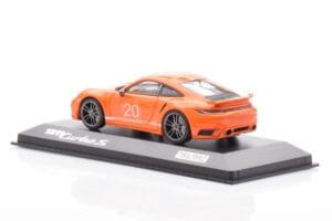 Porsche 911 992 Turbo S Gulf Orange Minichamps 1:43 WAP0209060N002 Metal — billede 3 af 4