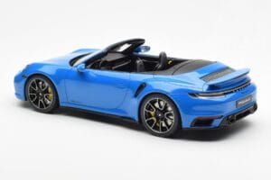 Porsche 911 992 Turbo S Shark Blå GT Spirit 1:18 GT441 Resin — billede 5 af 6