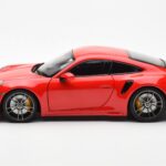 Porsche 911 992 Turbo S Sport Design Rød Minichamps 1:18 - image 4 of 8