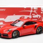 Porsche 911 992 Turbo S Sport Design Rød Minichamps 1:18 - image 8 of 8