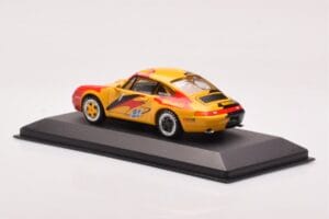 Porsche 911 993 Cup #1 IAA Presentation Porsche Supercup 1993 Minichamps 1:43 430946300 Metal — billede 3 af 4