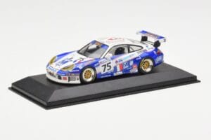 Porsche 911 996 GT3 RS #75 Khan / Sugden / Smith 24 Hours of Le Mans 2004 Minichamps 1:43 400046975 Metal — billede 2 af 4
