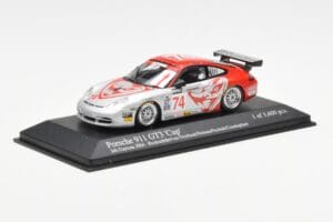 Porsche 911 996 GT3 RSR Flying Lizard #74 M. Rockenfeller / D. Cunningham / S. Neiman / J. Pechnik / J. Van Overbeek Rolex 24 — billede 2 af 4