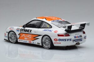 Porsche 911 996 GT3 R #1 C. Kwan Carrera Cup Asia 2004 AUTOart 1:18 80487 Metal — billede 6 af 7