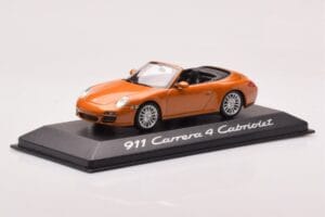 Porsche 911 997 Carrera 4 Cabriolet Orange Metallic Minichamps 1:43 WAP02001618 Metal — billede 2 af 4