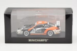 Porsche 911 997 GT3 Cup Noble Group #9 R. Meins Carrera Cup Asia Macau 2007 Minichamps 1:43 400076419 Metal — billede 4 af 4