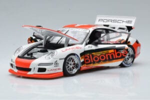 Porsche 911 997 GT3 Cup #98 P. Ma Carrera Cup Asia 2006 AUTOart 1:18 80689 Metal — billede 2 af 7