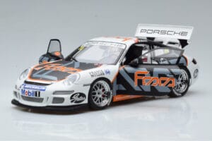 Porsche 911 997 GT3 Cup #33 M. Marsh Carrera Cup Asia 2006 AUTOart 1:18 80782 Metal — billede 2 af 7