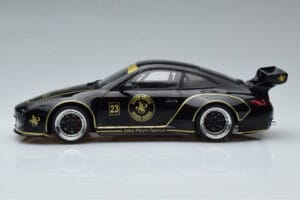 Porsche 911 997.2 RWB n23 Old New JPS MCG 1:18 MCG18326 Metal — billede 3 af 6