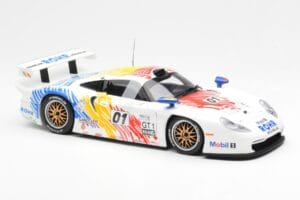 Porsche 911 GT1 #1 A. McNish / R. Sullivan / U. Alzen Rohr Motorsport Daytona 24 Hours 1998 UT Models 1:18 39611 Metal — billede 4 af 6
