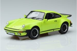 Porsche 911 930 Turbo 3.0 Lysegrøn Norev 1:18 187666 Metal