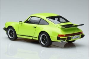 Porsche 911 930 Turbo 3.0 Lysegrøn Norev 1:18 187666 Metal — billede 6 af 7