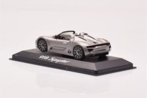 Porsche 918 Spyder Grå Metallic Minichamps 1:43 WAP0201910B Metal — billede 3 af 4
