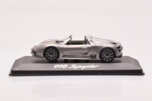 Porsche 918 Spyder Grå Metallic Minichamps 1:43