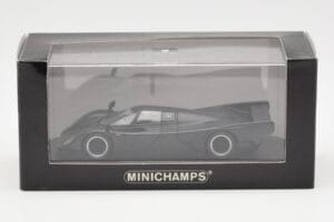 Porsche 962 Dauer Street Sort Mat Minichamps 1:43 430064002 Metal — billede 4 af 4