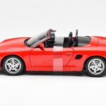 Porsche Boxster 986 Rød UT Models 1:18 - image 3 of 6