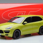 Porsche Cayenne GTS 92A Peridot Grøn GT Spirit 1:18 - image 6 of 6