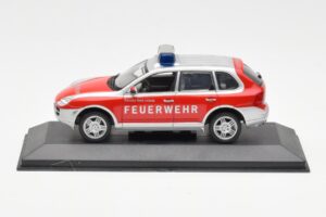 Porsche Cayenne S Feuerwehr Minichamps 1:43 WAPC02060116