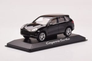 Porsche Cayenne 92A Turbo Sort Minichamps 1:43 WAP0200050B Metal — billede 2 af 4