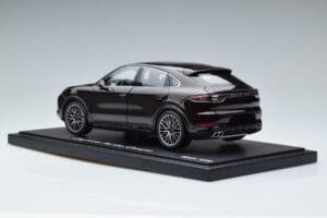 Porsche Cayenne Turbo Coupe Mahogni Norev 1:18 WAP0213190K Metal — billede 6 af 8