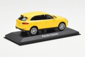 Porsche Cayenne 92A Gul MaxiChamps 1:43 940063201 Metal — billede 2 af 4