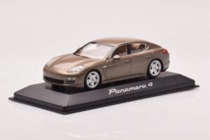 Porsche Panamera 970 4 Beige Metallic Minichamps 1:43 WAP02000319 Metal — billede 2 af 4