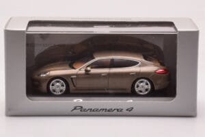 Porsche Panamera 970 4 Beige Metallic Minichamps 1:43 WAP02000319 Metal — billede 4 af 4