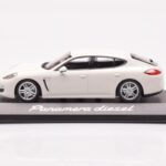 Porsche Panamera 970 Diesel Carrara Hvid Minichamps 1:43