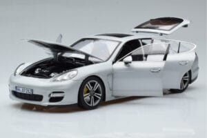 Porsche Panamera 970 Turbo Sølv Norev 1:18 187609 Metal — billede 2 af 7