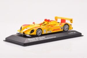 Porsche RS Spyder LMP2 #7 R. Dumas / T. Bernhard / E. Collard Sebring 12 Hours Winners 2008 Minichamps 1:43 400086807 Metal — billede 2 af 4