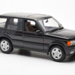 Range Rover P38 4.6 HSE Sort Metallic AUTOart 1:18 - image 7 of 9
