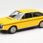 Renault 15 TL Gul Sort Norev 1:18 185351