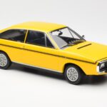 Renault 15 TL Gul Sort Norev 1:18 185351 - image 4 of 6