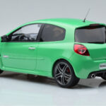 Renault Clio 3 RS Grøn Otto 1:18 - image 5 of 6