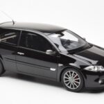 Renault Megane 2 RS Phase 2 Sort Otto 1:18 OT1054 - image 4 of 6