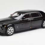 Rolls-Royce Phantom VII EWB Diamond Sort Kyosho 1:18 08841DBK2