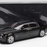 Rolls-Royce Phantom VII EWB Diamond Sort Kyosho 1:18 08841DBK2 - image 8 of 8