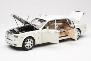 Rolls-Royce Phantom VII EWB English Hvid Kyosho 1:18 08841EW2 Metal — billede 2 af 8