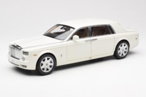 Rolls-Royce Phantom VII EWB English Hvid Kyosho 1:18 08841EW2