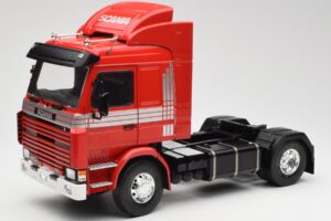 Scania 143M 470 Topline Rød MCG 1:18 MCG18142