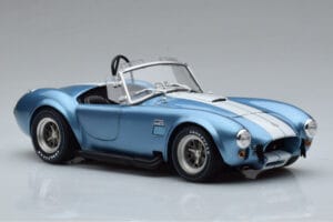 Shelby Cobra 427 S/C Lyseblå Kyosho 1:18 08048SBL Metal — billede 5 af 9