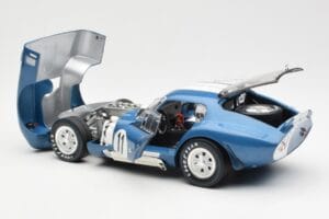 Shelby Daytona Cobra Coupe #11 S. Thompson 24 Hours of Le Mans 1965 CMR 1:18 CMR114 Metal — billede 5 af 8